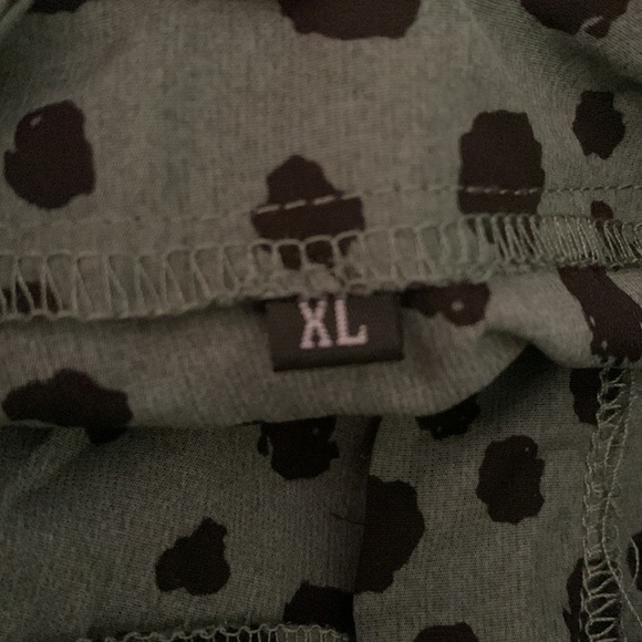 Green cheetah print dress. XL - Picture 10 of 10